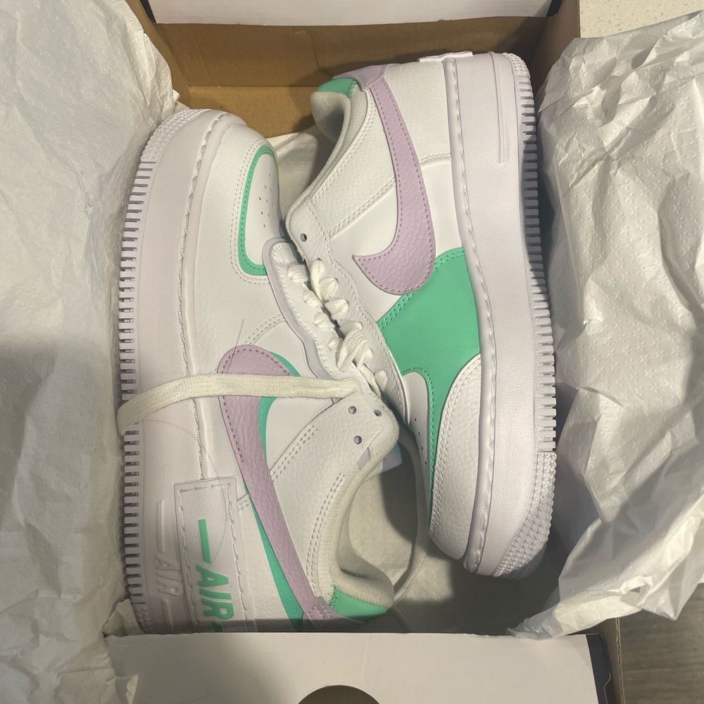 AF1 new in box never worn